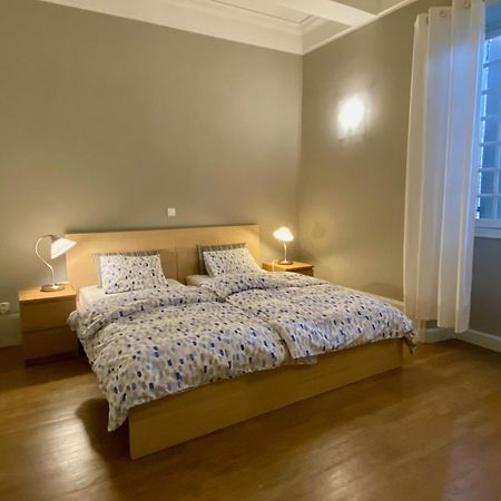 Le Ciel Par-Dessus Le Toit Bed & Breakfast Salavas Exterior photo
